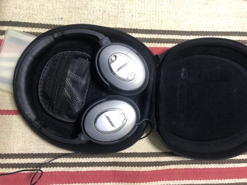 Bose quietcomfort qc15 - 15,