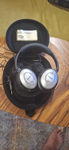 Bose quietcomfort qc15 - quietcomfort,